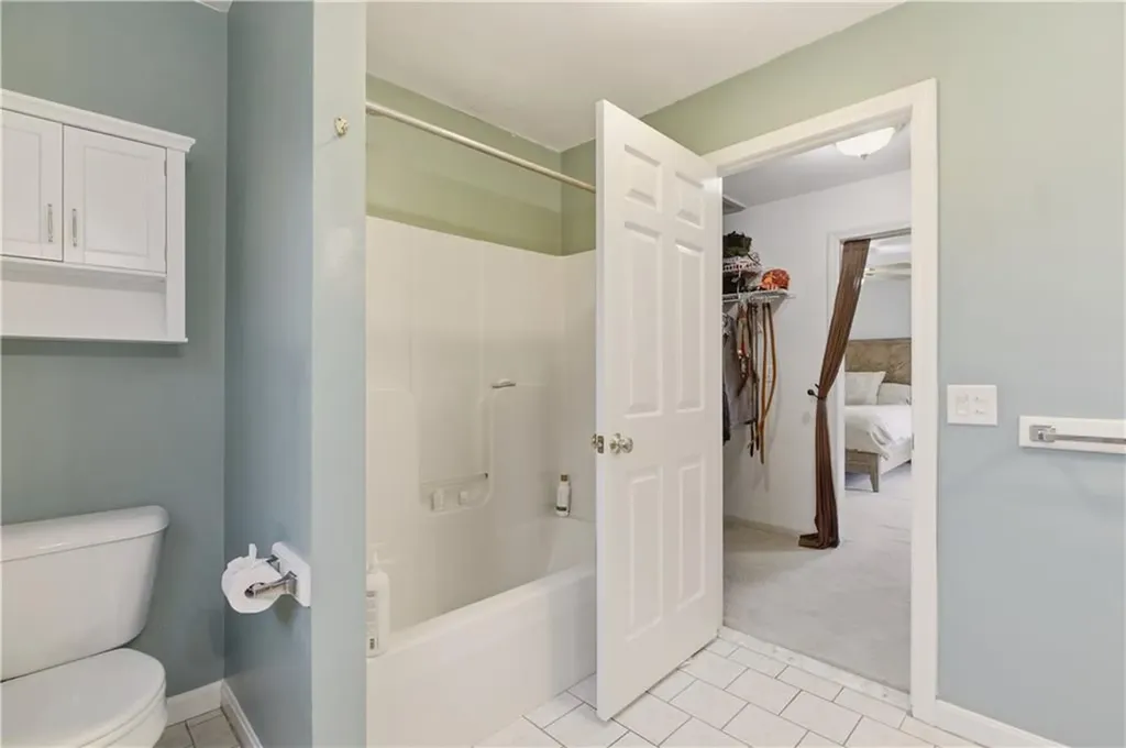 23 West Passage Drive Portsmouth RI 02871