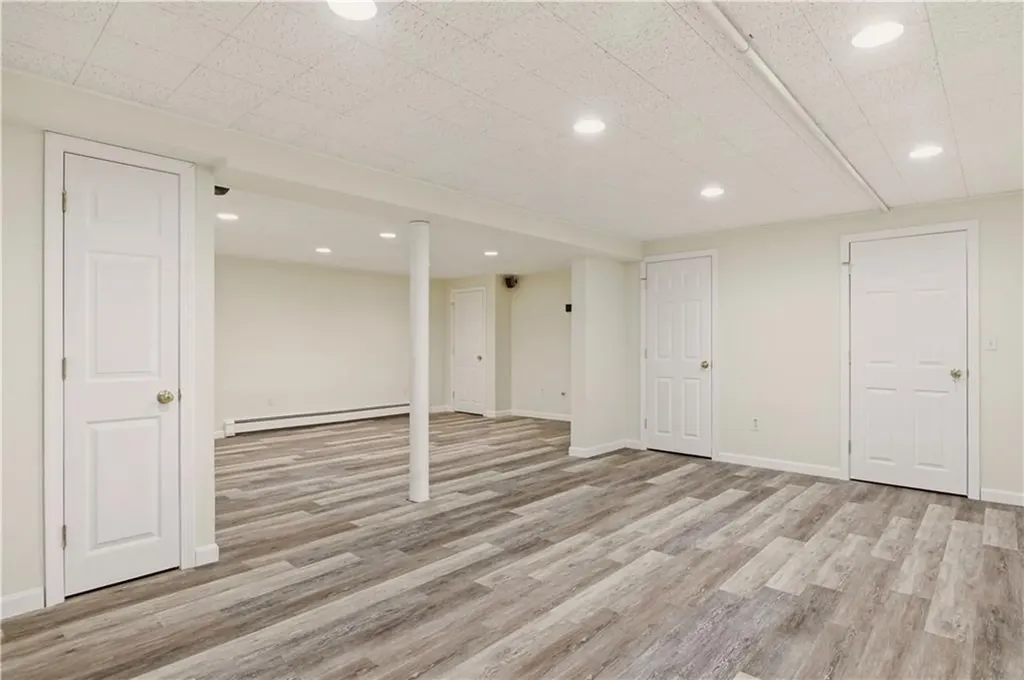 23 West Passage Drive Portsmouth RI 02871