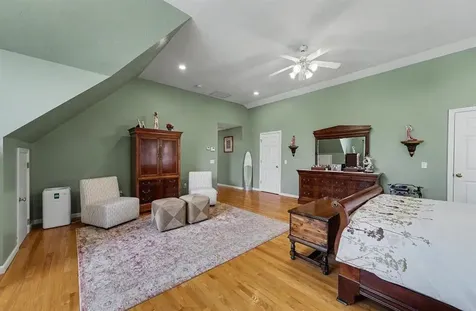 13 West Butterfly Way Lincoln RI 028654