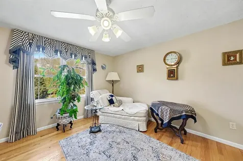 13 West Butterfly Way Lincoln RI 028654
