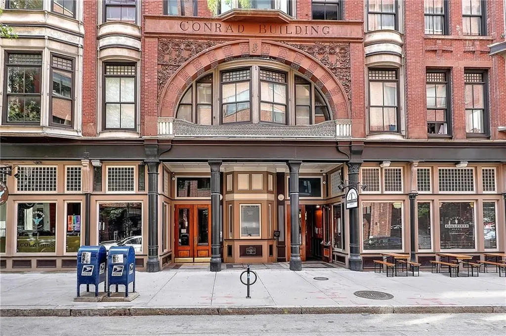 385 Westminster Street Providence RI 02903