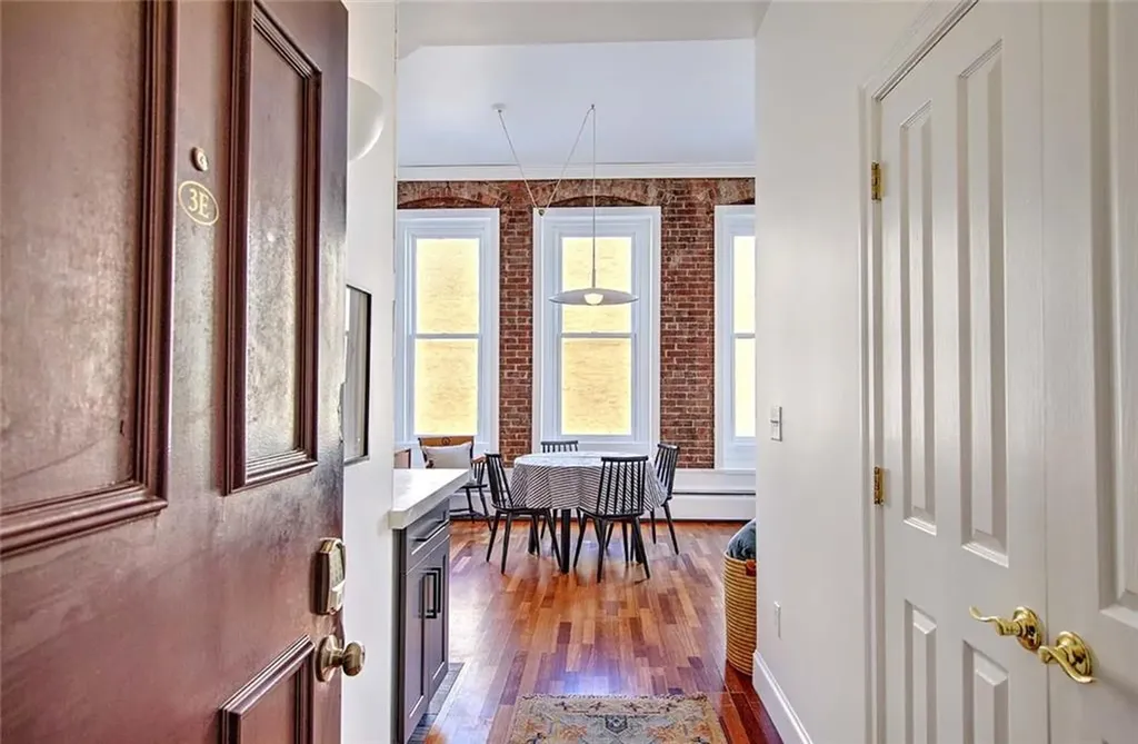 385 Westminster Street Providence RI 02903