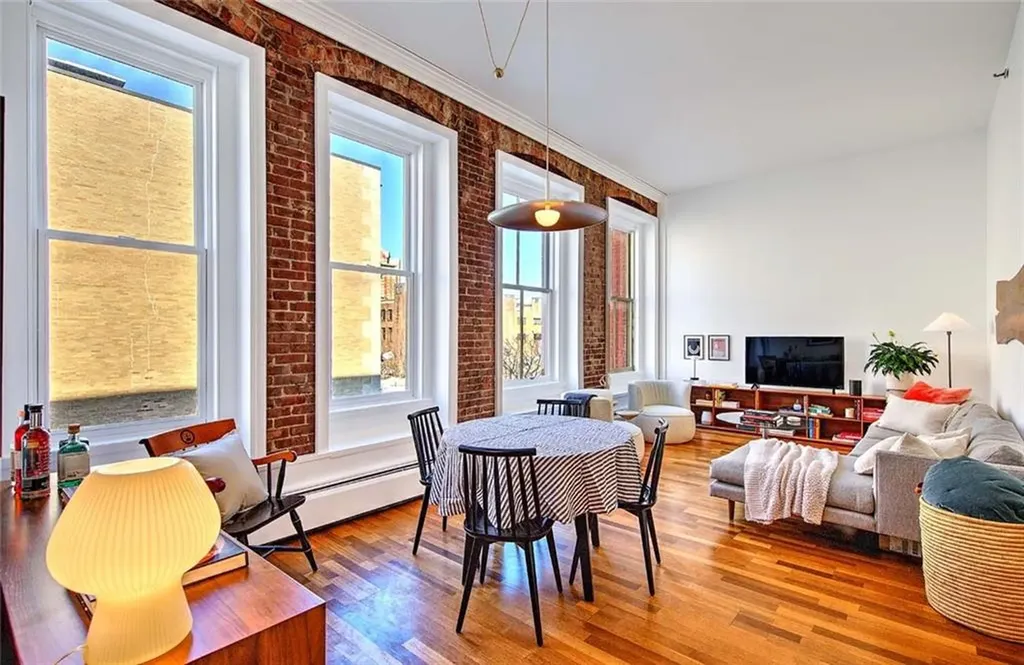 385 Westminster Street Providence RI 02903