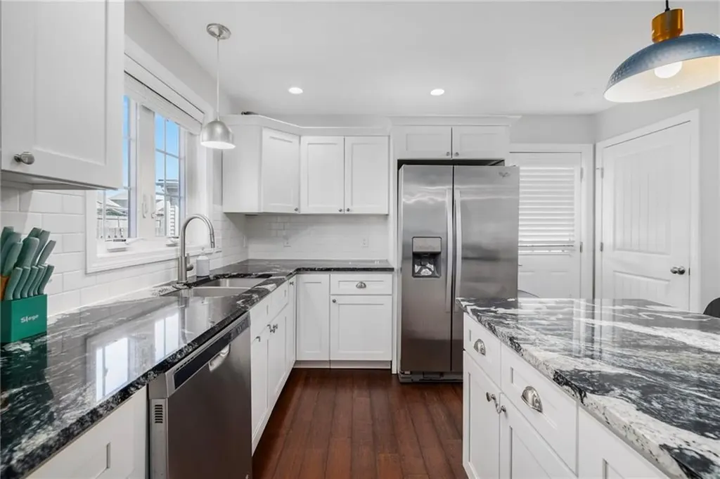 23 Annie Street Providence RI 02908