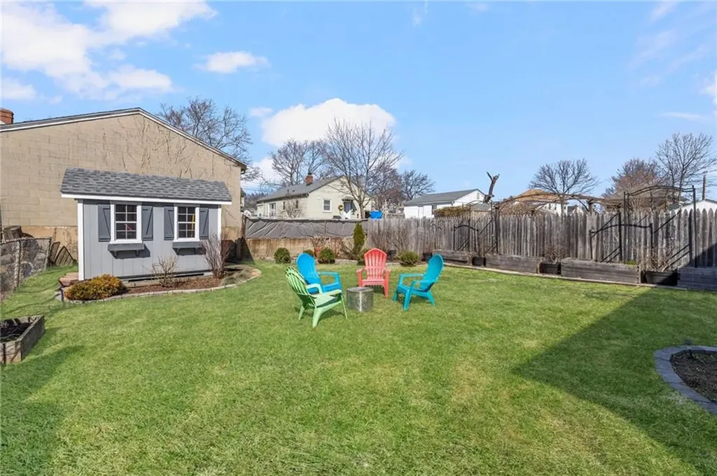 23 Annie Street Providence RI 02908