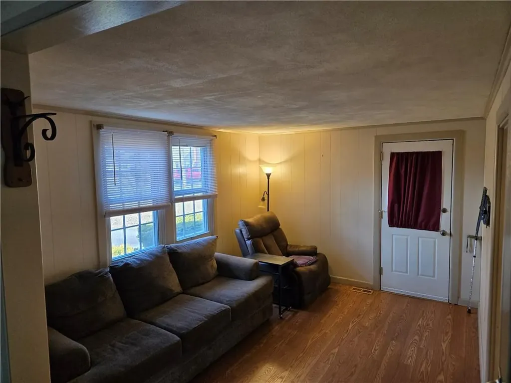 46 Galant Drive Warwick RI 02886