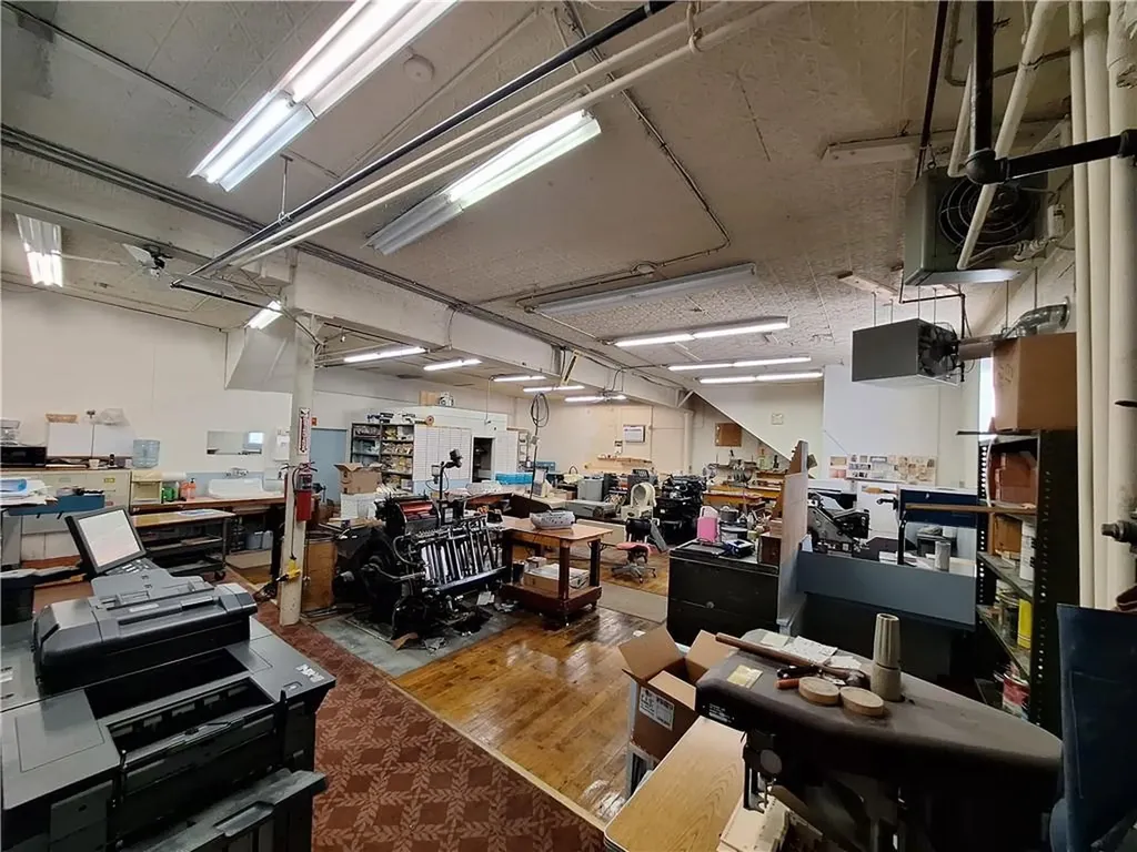 69 Montgomery Street Pawtucket RI 02860