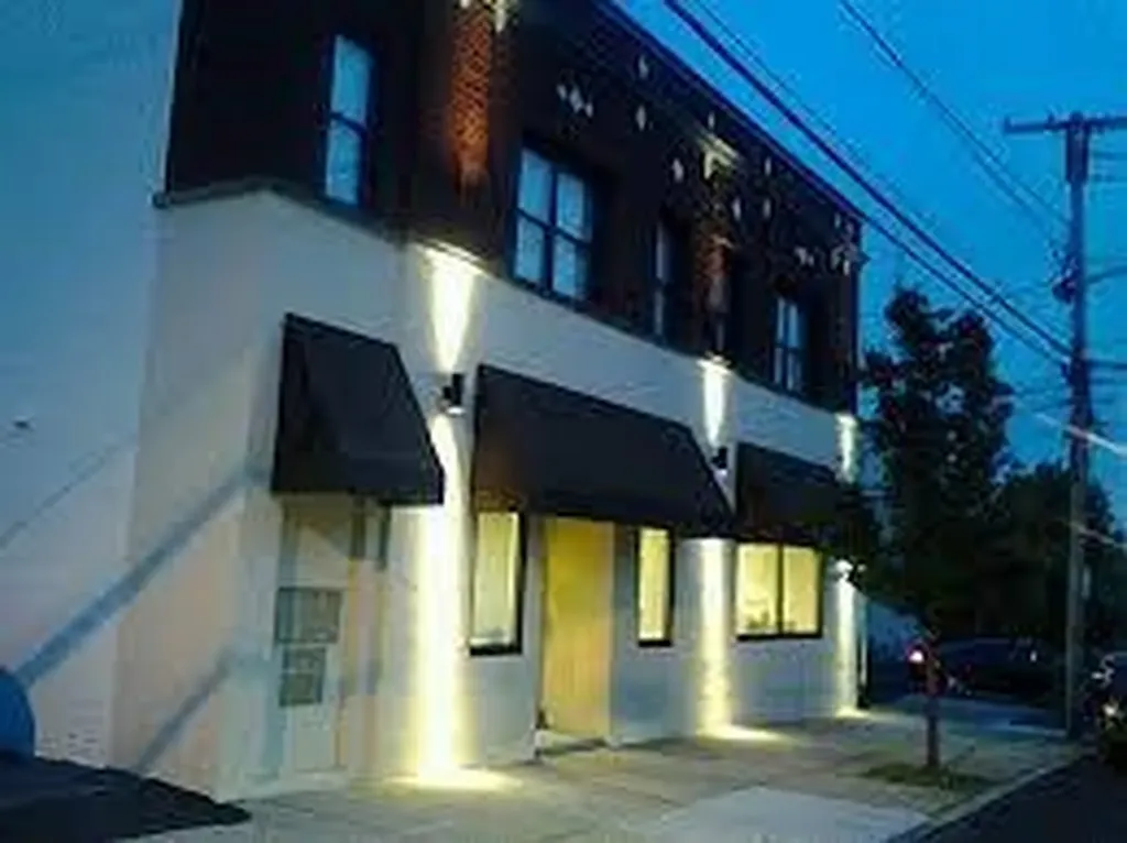 69 Montgomery Street Pawtucket RI 02860