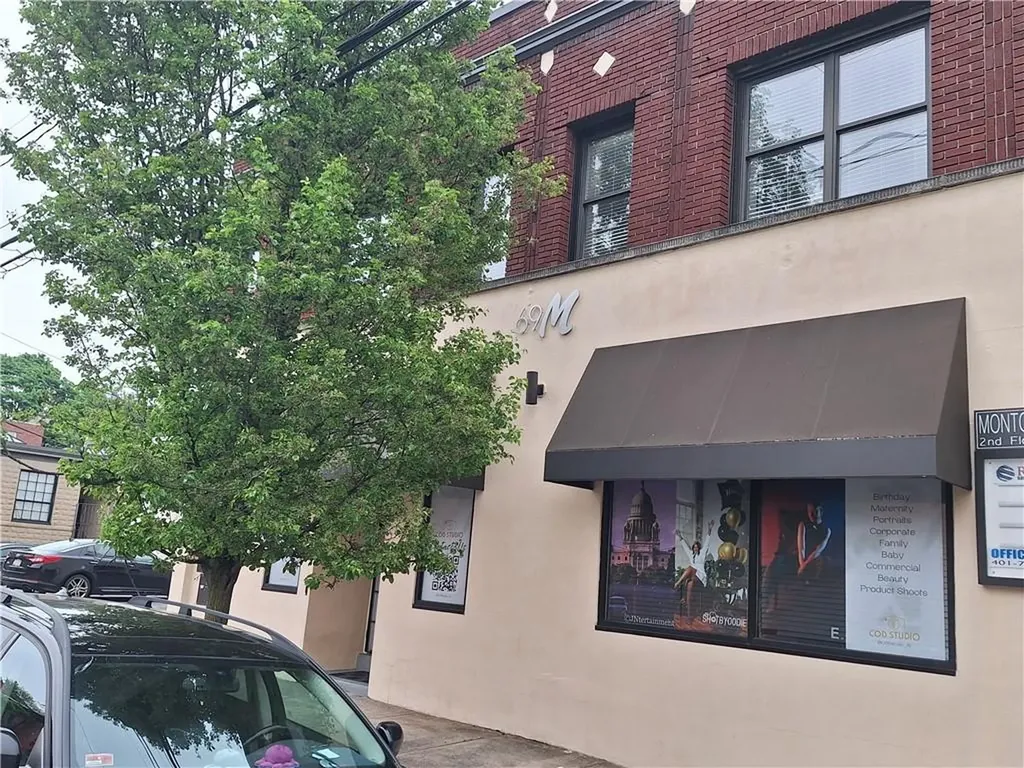 69 Montgomery Street Pawtucket RI 02860