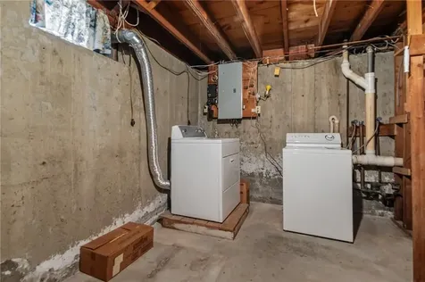 15 Cranberry Street North Providence RI 02904