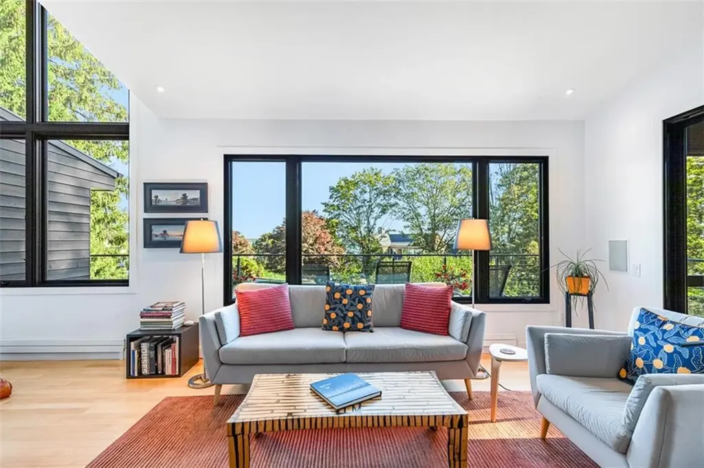 18 Collins Terrace Jamestown RI 02835