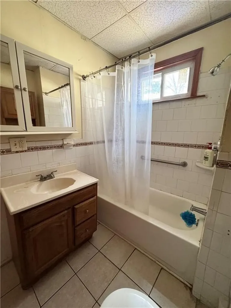 166 Bath Street Providence RI 02908