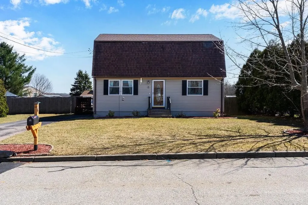 6 Quill Drive West Warwick RI 02893