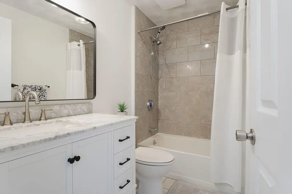 6 Quill Drive West Warwick RI 02893