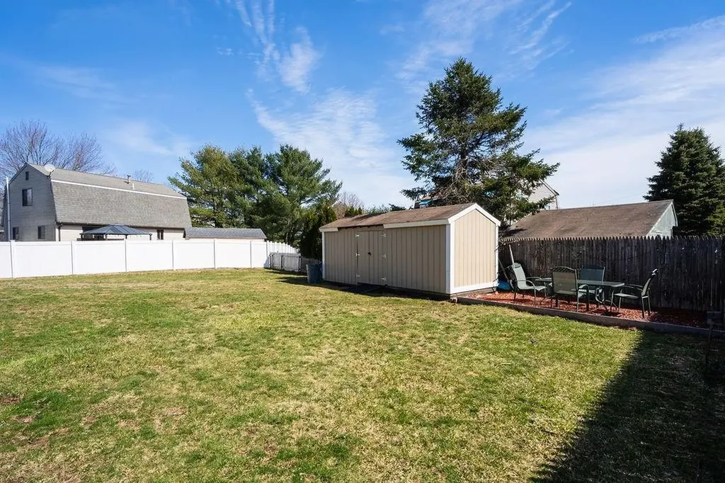 6 Quill Drive West Warwick RI 02893