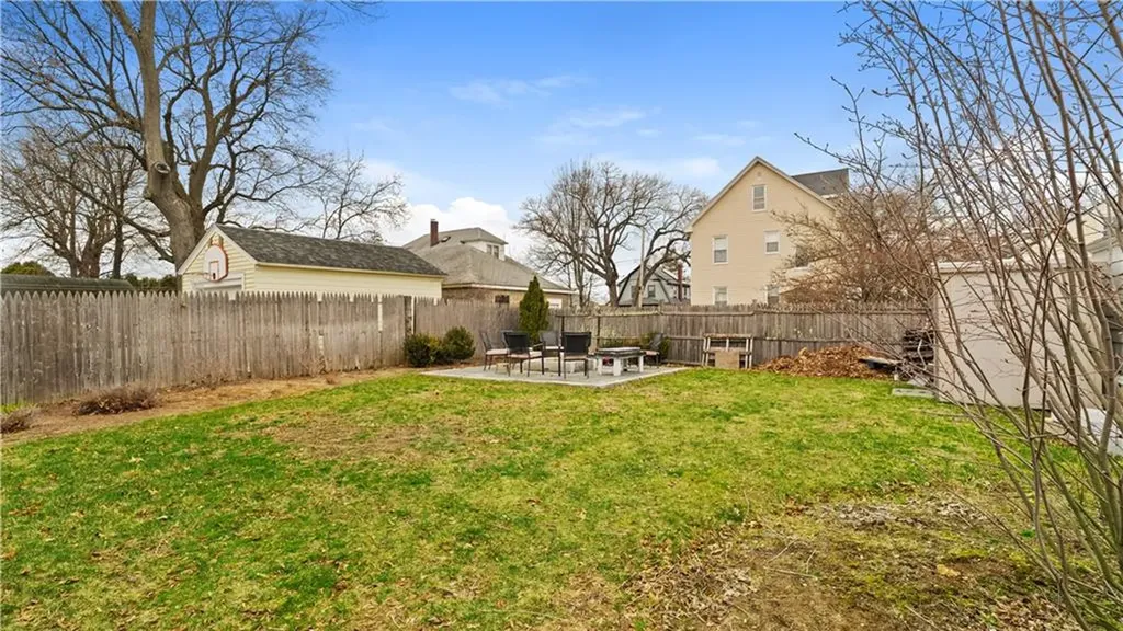 103 Oakland Avenue Cranston RI 02910
