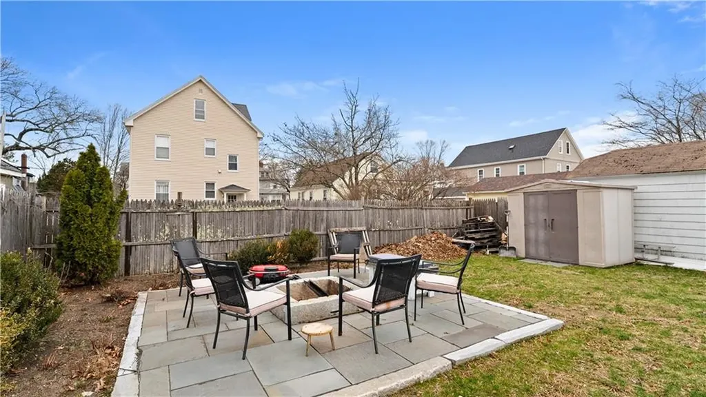 103 Oakland Avenue Cranston RI 02910