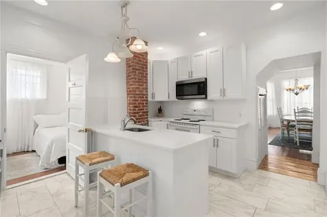 34 Bull Street Newport RI 02840