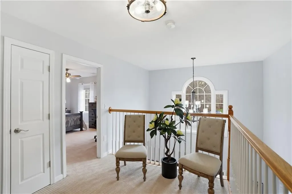 52 Hummingbird Lane Cranston RI 02921