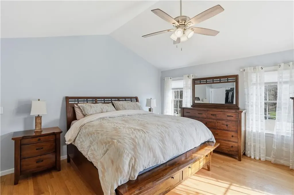 52 Hummingbird Lane Cranston RI 02921