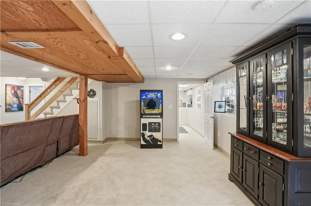 52 Hummingbird Lane Cranston RI 02921
