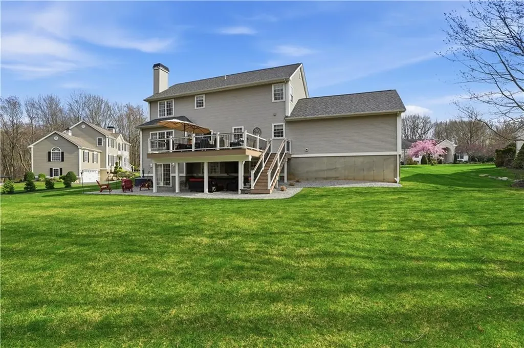 52 Hummingbird Lane Cranston RI 02921