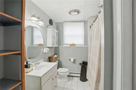 118 King Phillip Street Portsmouth RI 02871