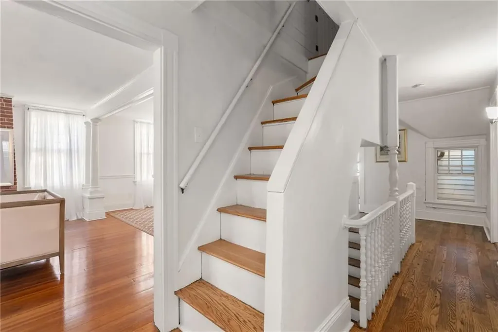 34 Bull Street Newport RI 02840