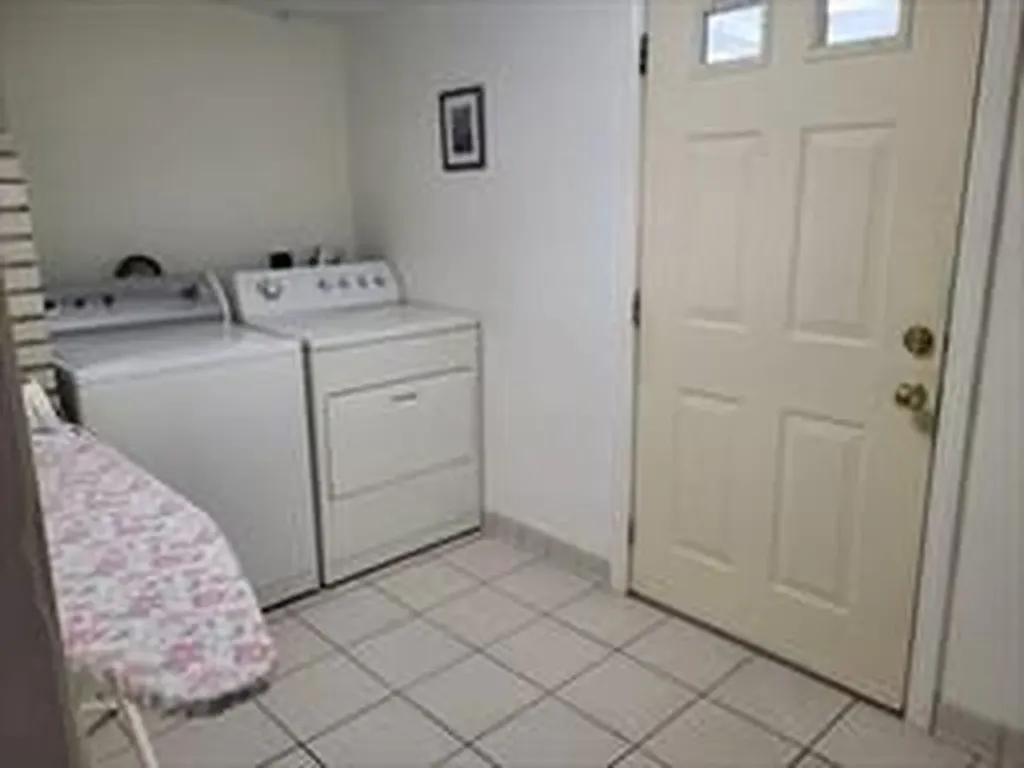 200 Underwood Avenue Warwick RI 02888