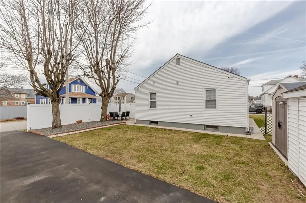 45 Dover Street Pawtucket RI 02860