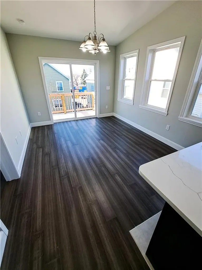 33 Grand Street Providence RI 02907