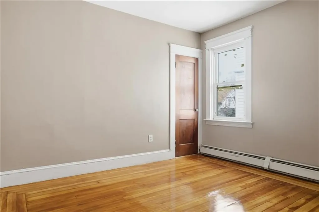 297 Vermont Avenue Providence RI 02905