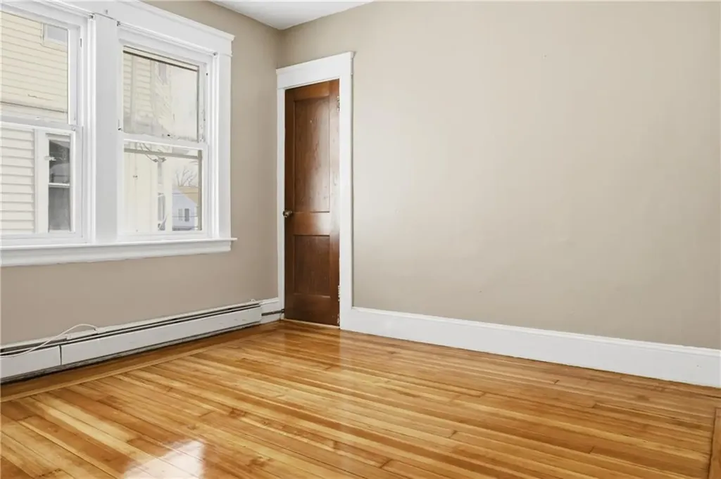 297 Vermont Avenue Providence RI 02905