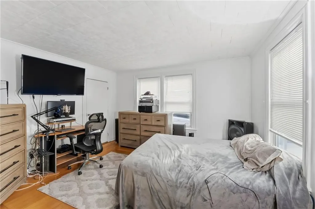 46 Slade Street Pawtucket RI 02861