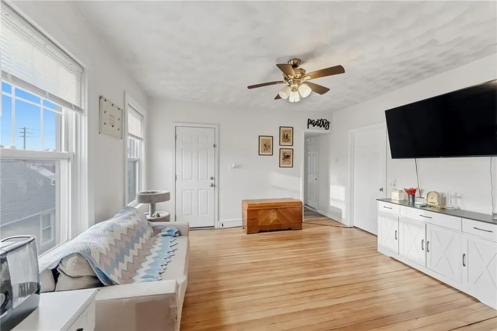 46 Slade Street Pawtucket RI 02861