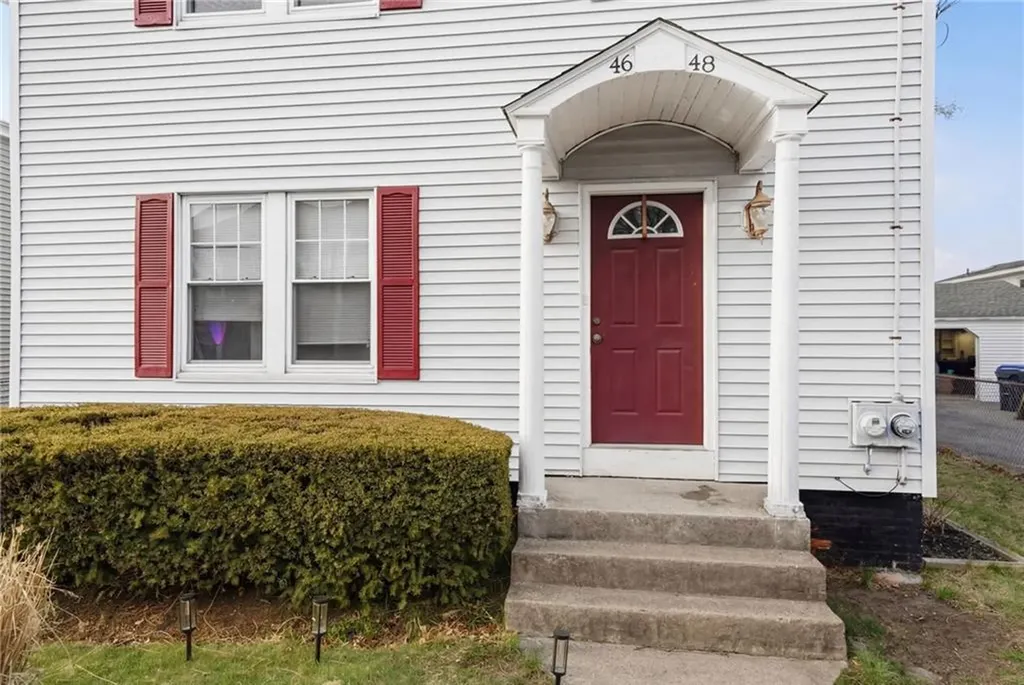 46 Slade Street Pawtucket RI 02861