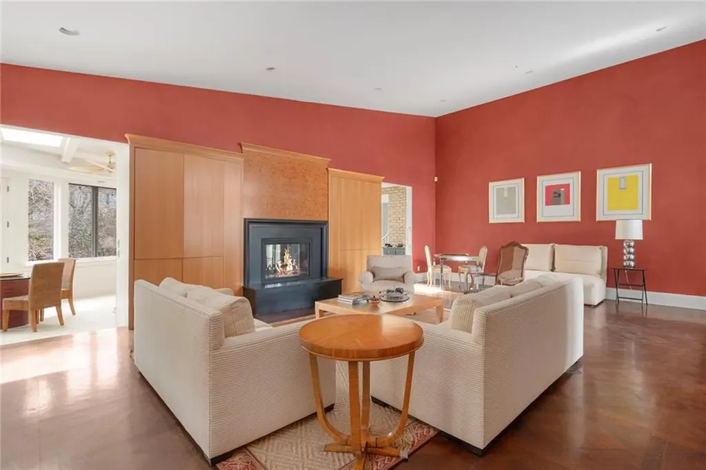 25 Linden Drive Providence RI 02906
