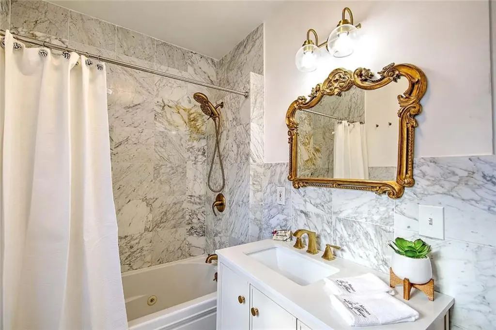 20 Taber Avenue Providence RI 02906