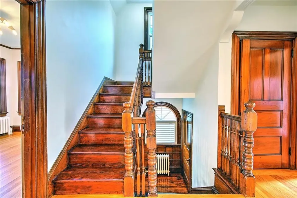 20 Taber Avenue Providence RI 02906