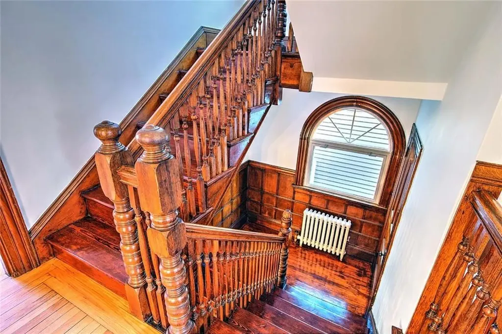 20 Taber Avenue Providence RI 02906