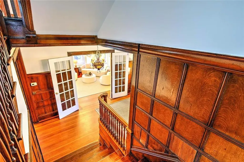 20 Taber Avenue Providence RI 02906