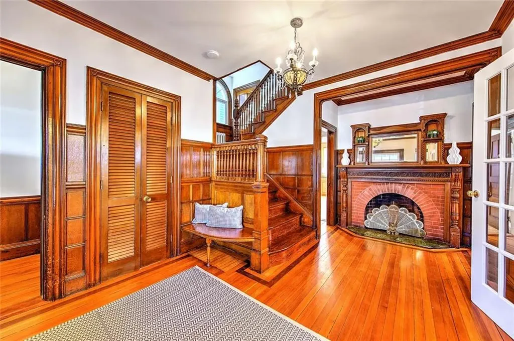 20 Taber Avenue Providence RI 02906