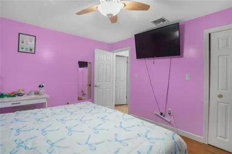 3 Vineland Avenue North Providence RI 02911