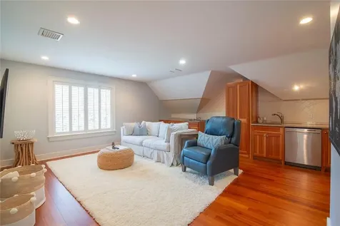 7 Spring Pond Road Westerly RI 02891