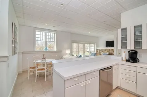 7 Spring Pond Road Westerly RI 02891