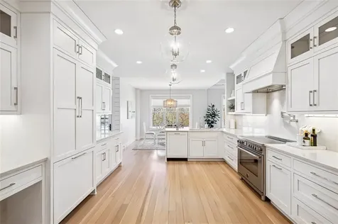 7 Spring Pond Road Westerly RI 02891