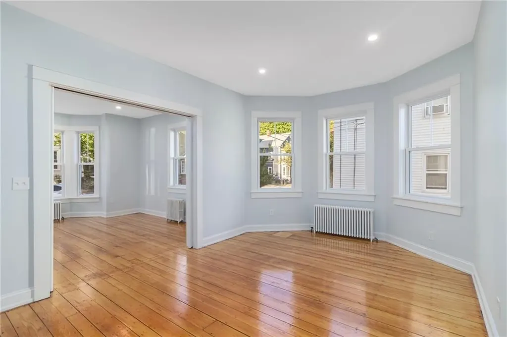43 E George Street Providence RI 02906