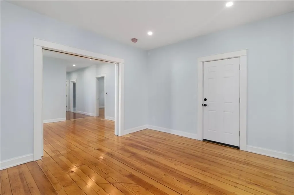 43 E George Street Providence RI 02906