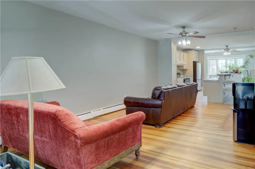66 Roanoke Street Providence RI 02908