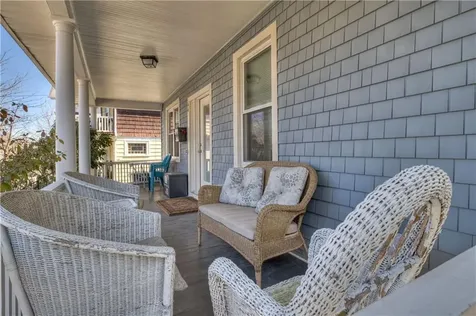 66 Roanoke Street Providence RI 02908